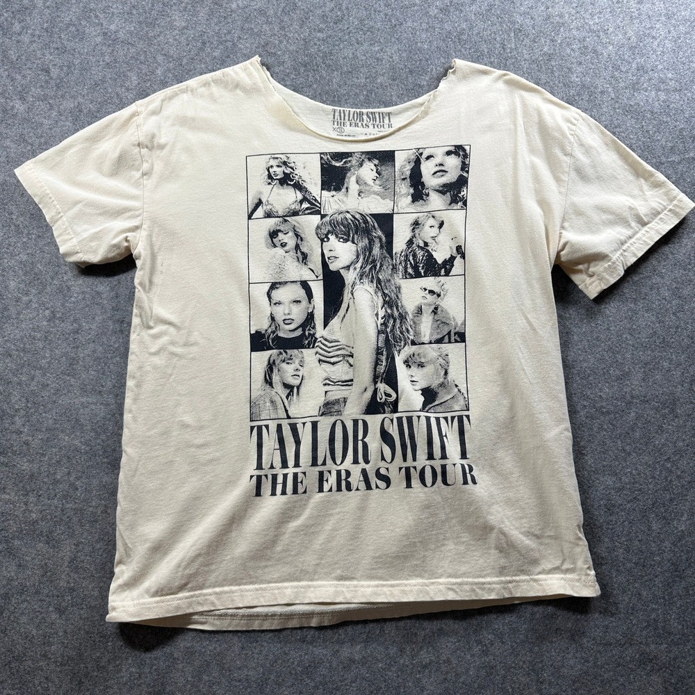 Taylor Swift The Eras‎ Tour T-Shirt XS Beige Graphic Short Sleeve Merch Flaw